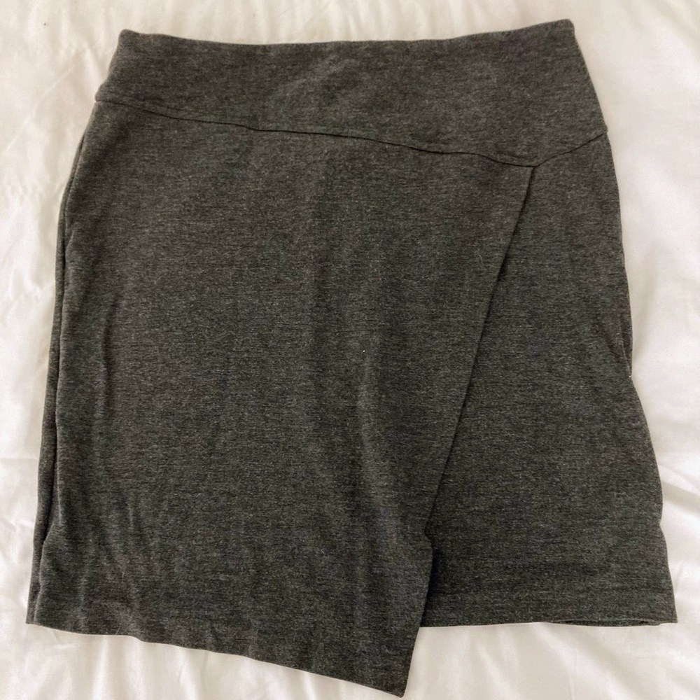 KENSIE Gray Asymmetrical Faux Wrap Ponte Knit Skirt